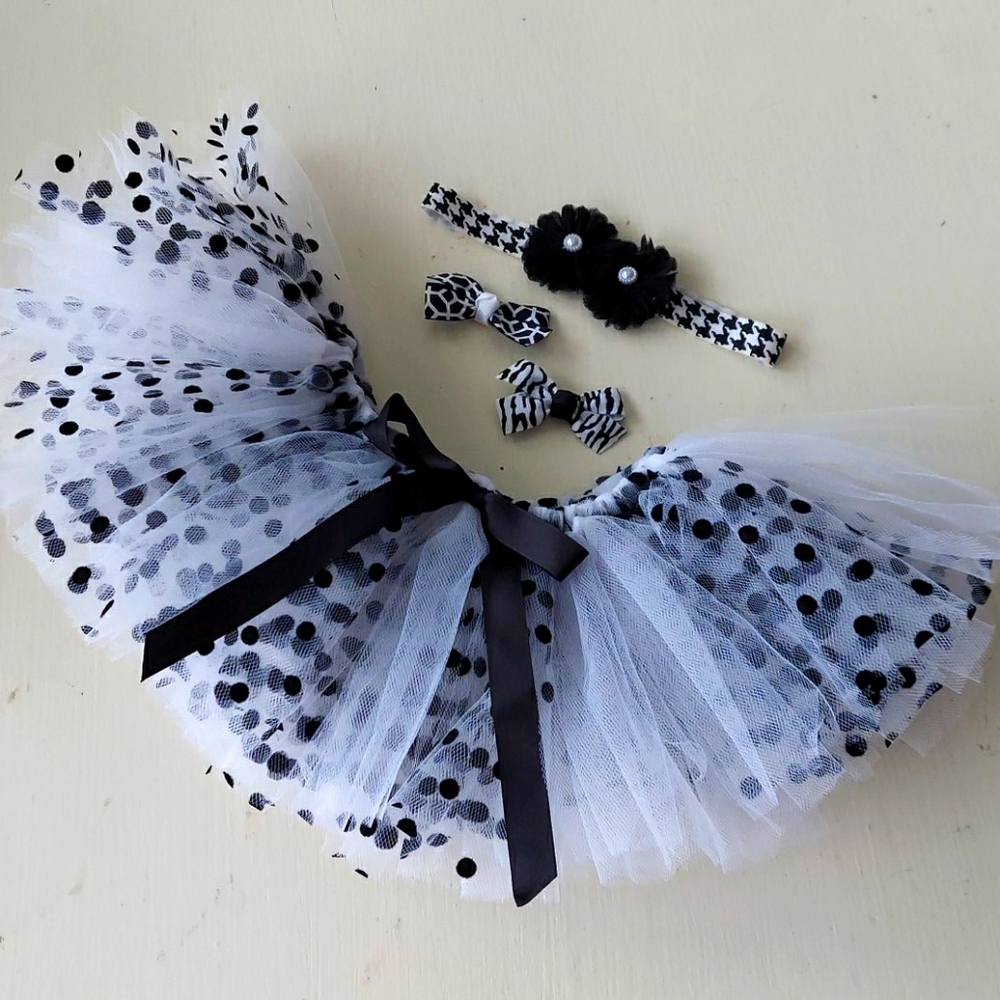 💗SALE!!! Baby Handcrafted Tutu Set - 0-6 mo.